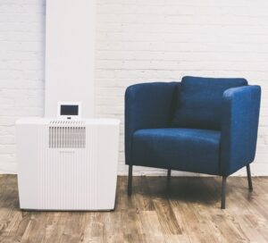 The Kuubel XL-T Hybrid Air Purifier and Humidifier from Venta features Airwasher and Kuuboid technology